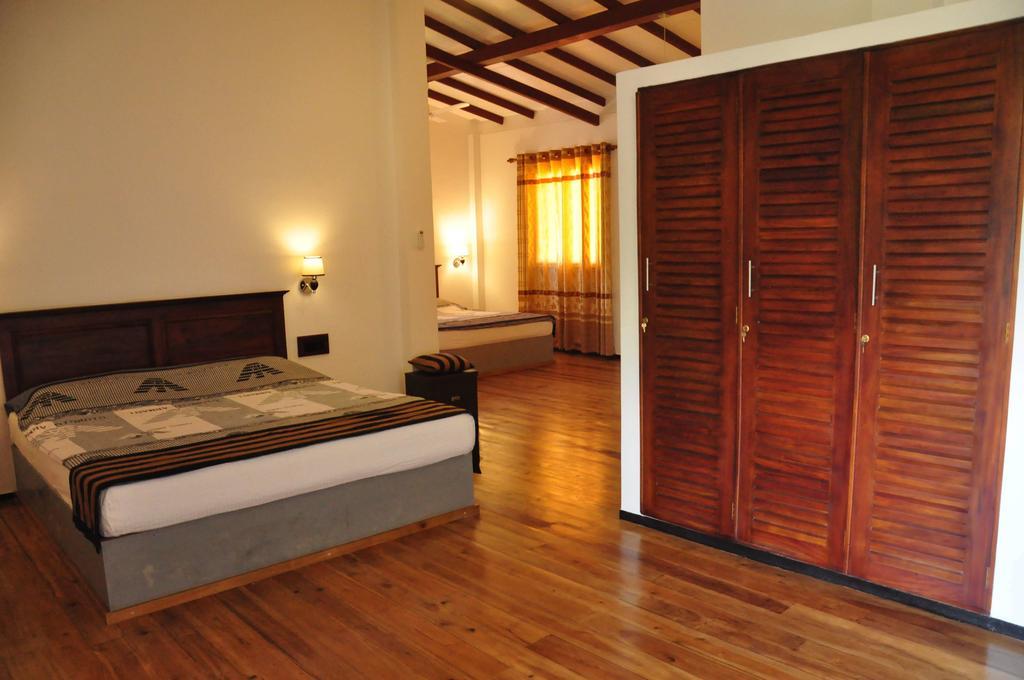 Asantha Guest House Unawatuna Room photo